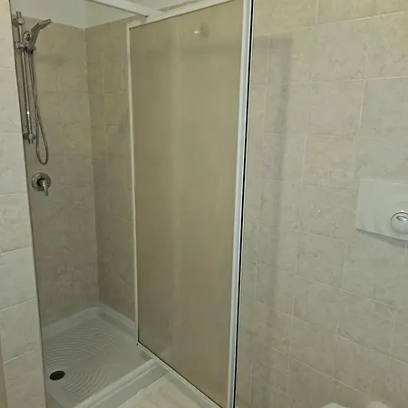 Habitación en casa particular Dany House Bari