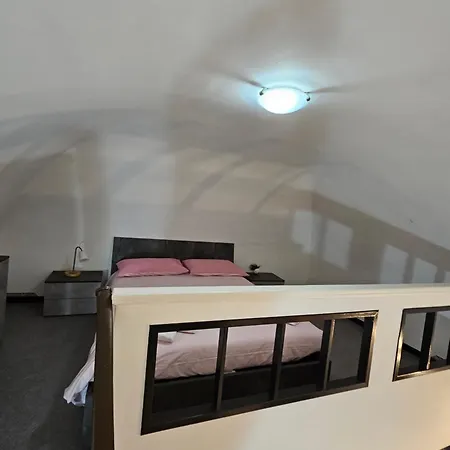 Dany House Habitación en casa particular Bari